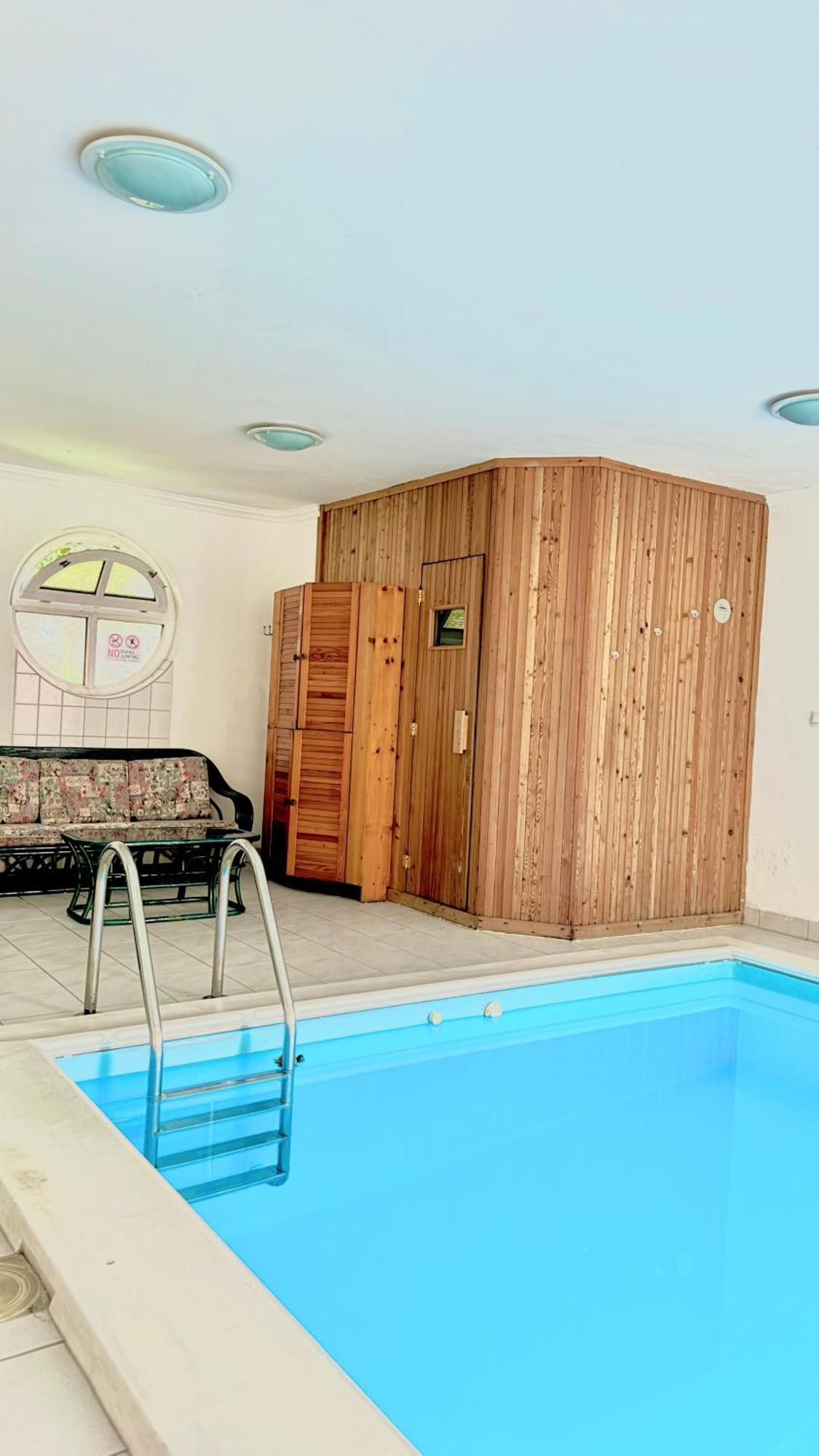 5 Haloszobas Wellness Vip House - Privat Medence 시오포크 외부 사진